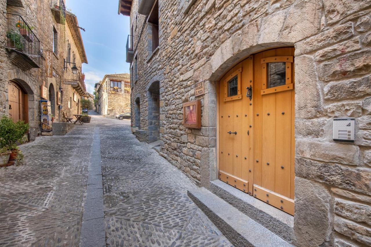 Apartamentos Casa Rivera Ainsa Exterior photo
